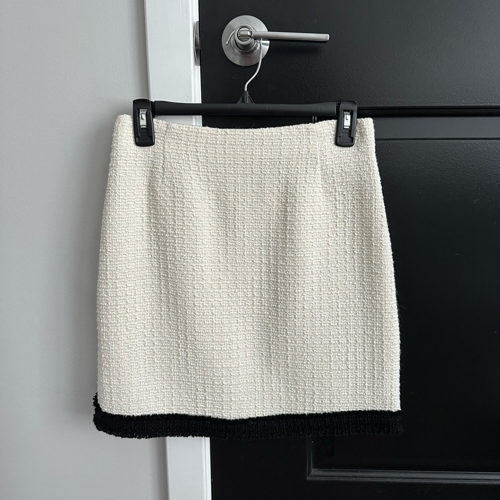 Black and White Twead Skirt